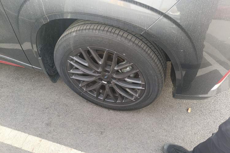 Used CHANGAN OSHAN Z6 2022 Blue Whale 1.5T DCT Luxury Model