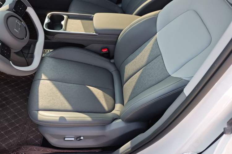 Used Bestune Yueyi 03 2025 565km Comfort Edition