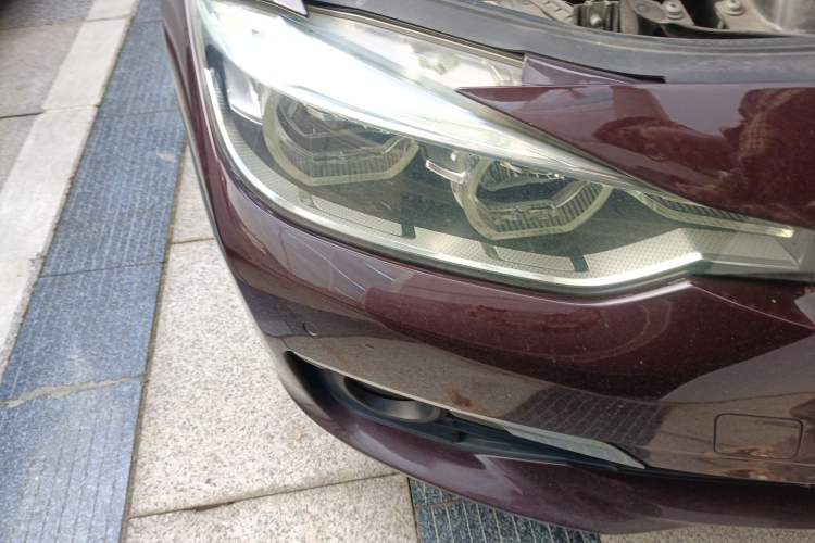 Used BMW 3 Series 2016 320Li Ambition Model
