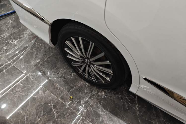 Used Honda Elysion 2024 2.0L eHEV Luxury Edition
