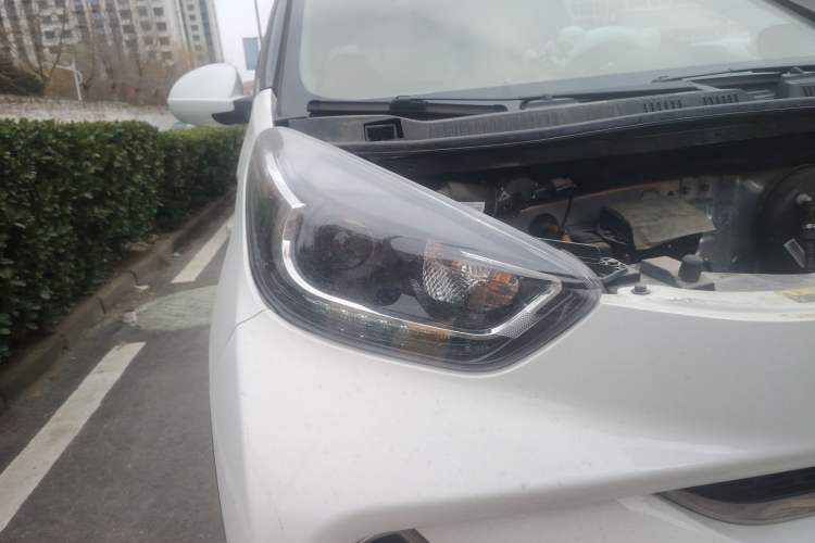 Used Chery Little Ant 2022 Sweet Pink Edition Low-Sugar Version Lithium Iron Phosphate 30 kW 301 km