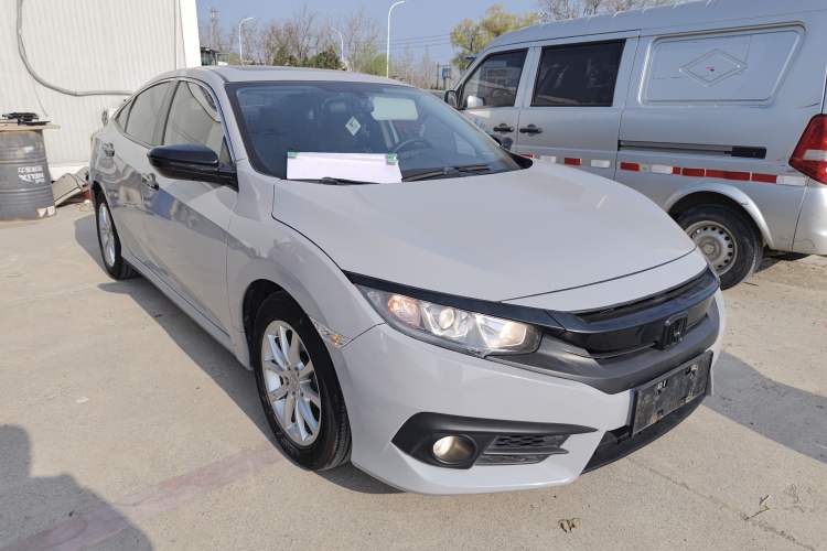 Used Honda Civic 2016 180TURBO CVT Comfort Version
