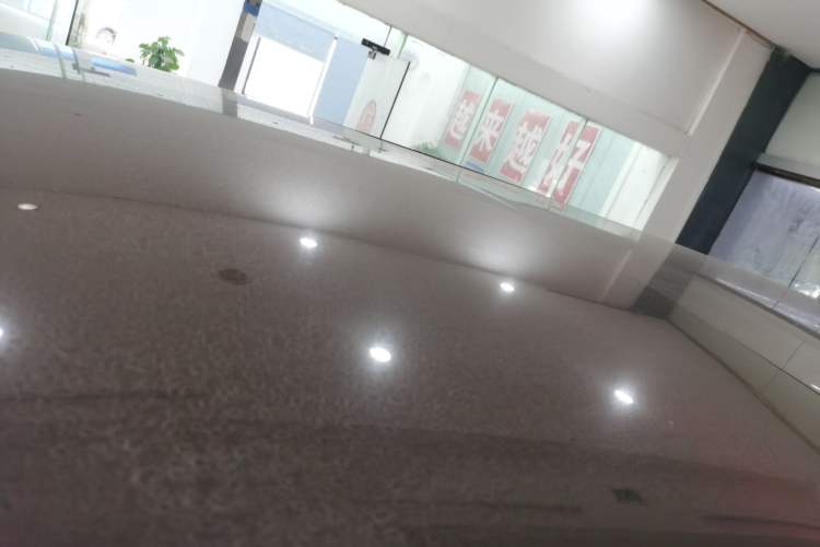 Used Geely Galaxy LEVC L380 2024 140-Degree 6-Seater All-Wheel-Drive Ultra
