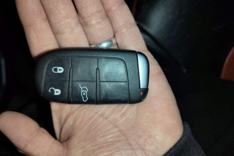 Used Jeep Renegade 2018 Connected Large Screen Version 180T Automatic Jingneng Version