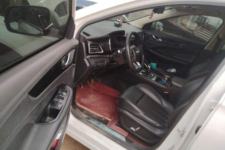 Used JETOUR X90 2019 1.5T Manual Smart Enjoyment Version 5 Seats China VI Standard