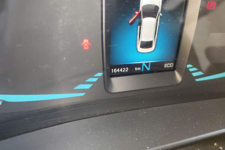 Used ORA iQ 2018 High-Range Version Smart Connectivity Model
