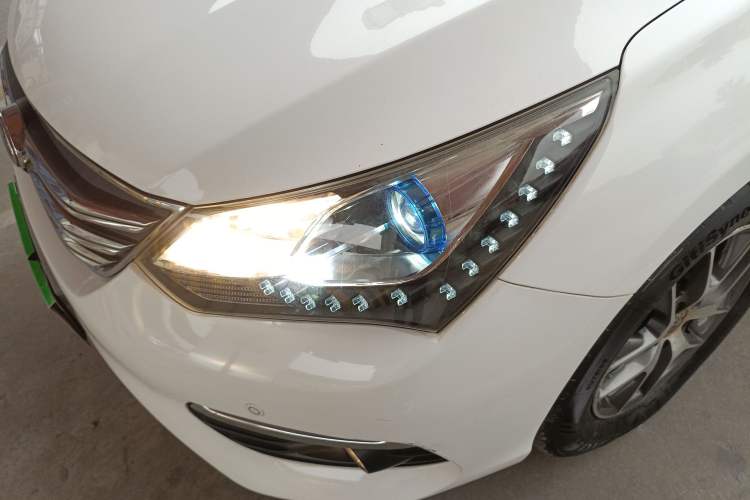 Used BYD Song 2018 1.5TID Automatic Smart Connect Prestige Model