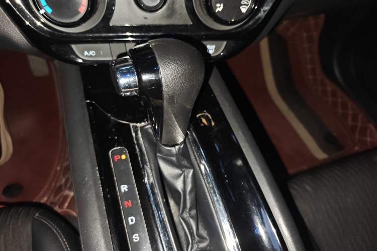 Used Honda Vezel 2020 1.5L CVT Pioneer Edition