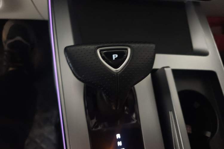 Used Roewe Jing 2022 2.0T Blue Whale Edition
