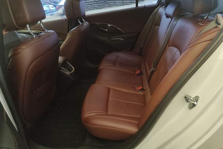 Used Buick LaCrosse 2013 2.4L SIDI Elite Comfort Version
