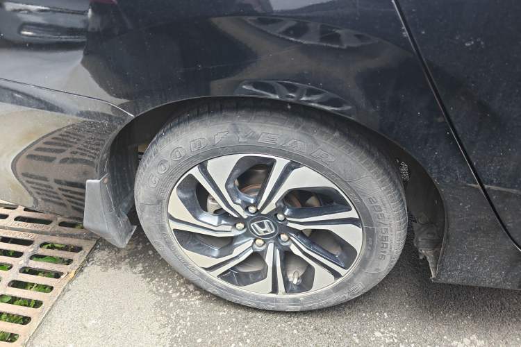 Used Honda Crider 2016 1.8L CVT Luxury Edition Right Rear Wheel Hub