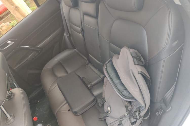 Used GAC Trumpchi GS4 2017 235T Automatic Two-Wheel Drive Elite Edition Left Rear Seat