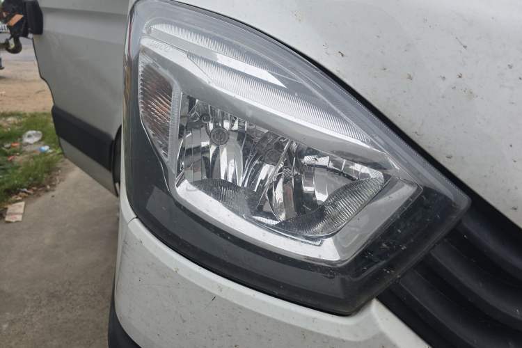 Used Iveco Eurocargo 2021 2.0T Manual Super-Rui Long Wheelbase Short Overhang High Roof Manual Doors F1A