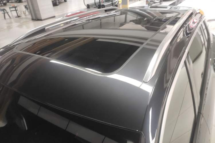 Used Volkswagen Tayron 2019 330TSI Two-Wheel Drive Luxury Model China VI Standard Roof