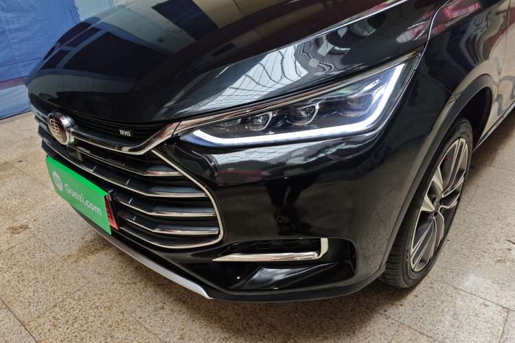Used BYD Tang 2018 2.0T Automatic Smart Connect Prestige 7-Seater China V Standard Left Front Headlight