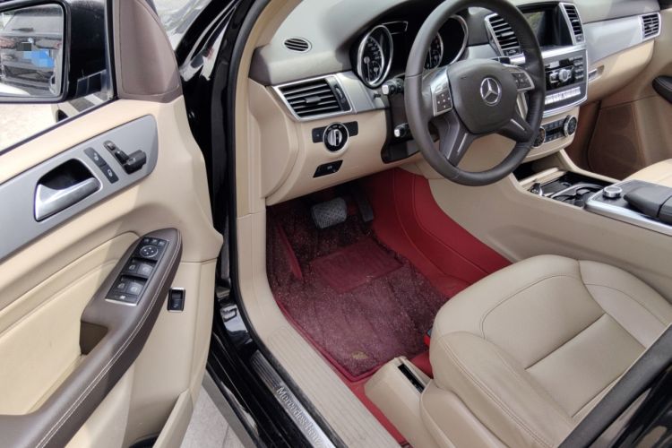 Used Mercedes-Benz M-Class 2012 ML 300 Driver Seat