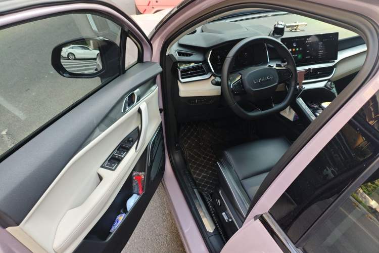 Used Lynk & Co 06 2023 Remix 1.5T Shero