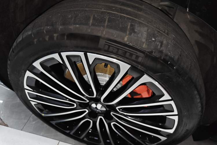 Used Nio ES8 2026 Model 6-seat Executive Signature Edition Exterior 5