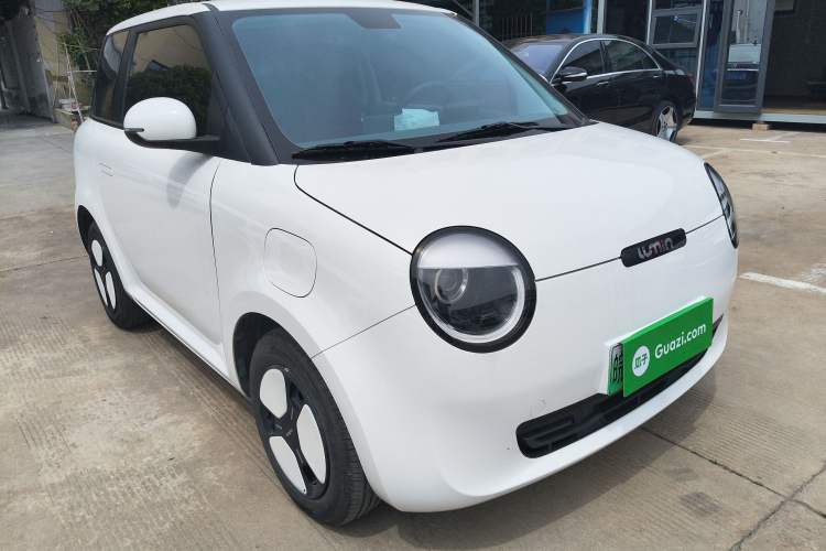 Used CHANGAN NEVO Lumin 2025 205km Refreshing Edition Front Right 45 Deg