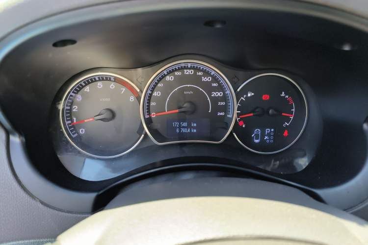 Used Renault Koleos 2013 2.5L Two-Wheel Drive Comfort Edition Instrument Cluster