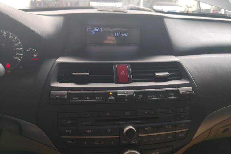 Used Honda Accord 2008 2.0L EX Audio And AC Panel
