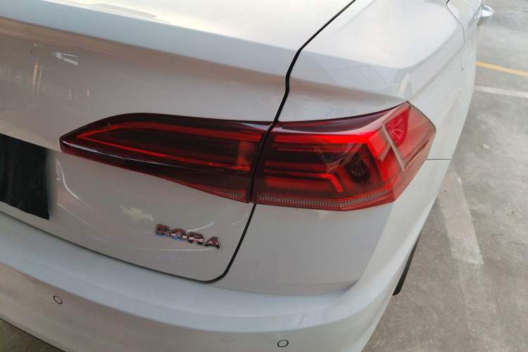 Used Volkswagen Bora 2020 1.5L Automatic Fashion Edition Right Rear Taillight