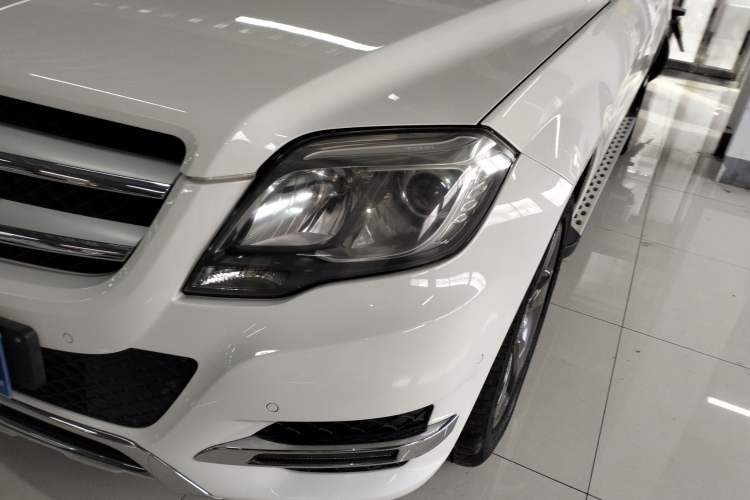 Used Mercedes-Benz GLK-Class 2013 GLK 300 4MATIC Dynamic Sunroof Model
