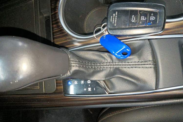 Used Toyota Camry 2019 2.0G Luxury Edition China VI Standard
