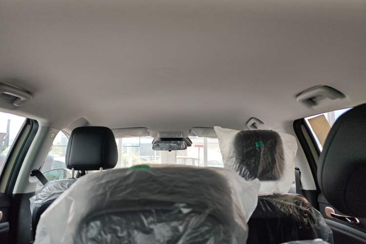 Used Baojun Yunhai 2024 140km Plug-in Hybrid Version Headliner