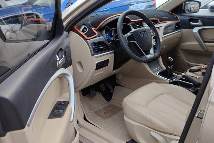 Used Geely Auto Emgrand 2017 Sedan Million Edition 1.5L Manual Luxury Model