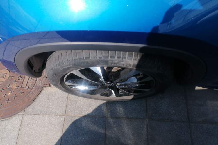 Used Skoda Kodiaq 2022 TSI330 7-Seater Two-Wheel-Drive Luxury Edition Left Front Wheel Hub