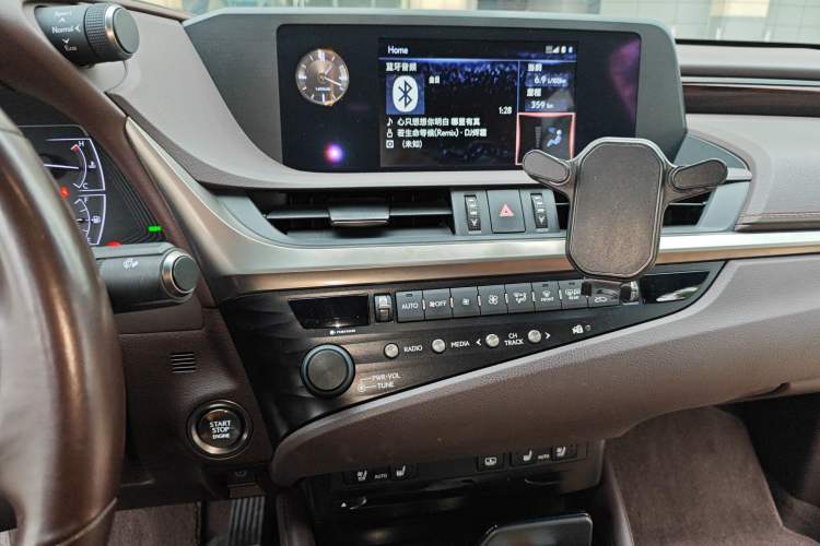 Used Lexus ES 2020 200 Luxury Edition
