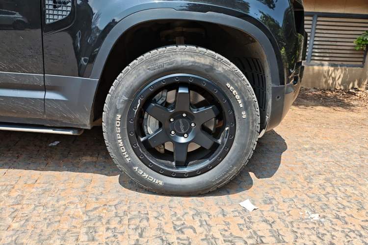 Used Land Rover Defender 2020 110 P400 SE