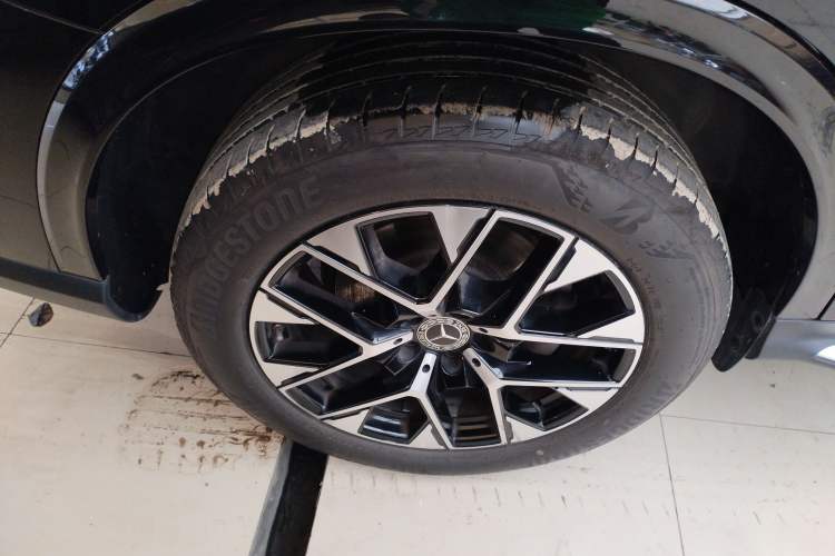 Used Mercedes-Benz GLC 2023 GLC 260 L 4MATIC Luxury 7-Seater