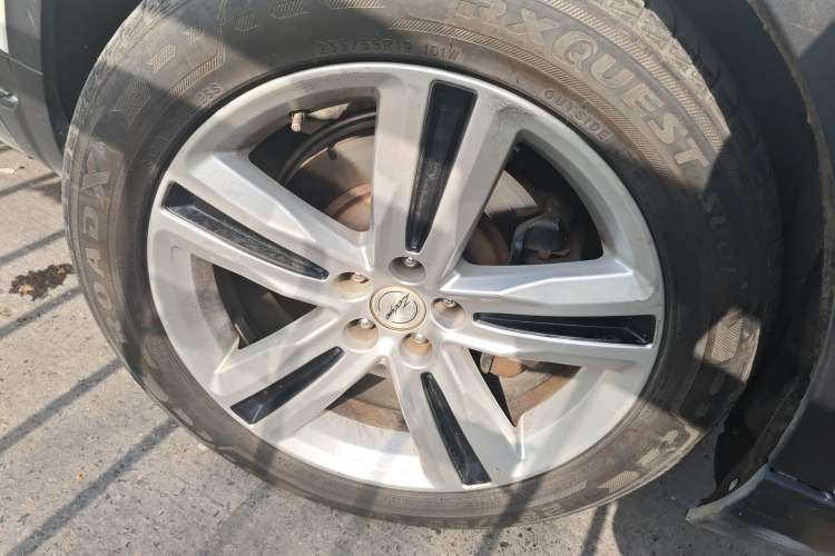 Used Zotye T700 2017 1.8T Dual-Clutch Prestige Model
