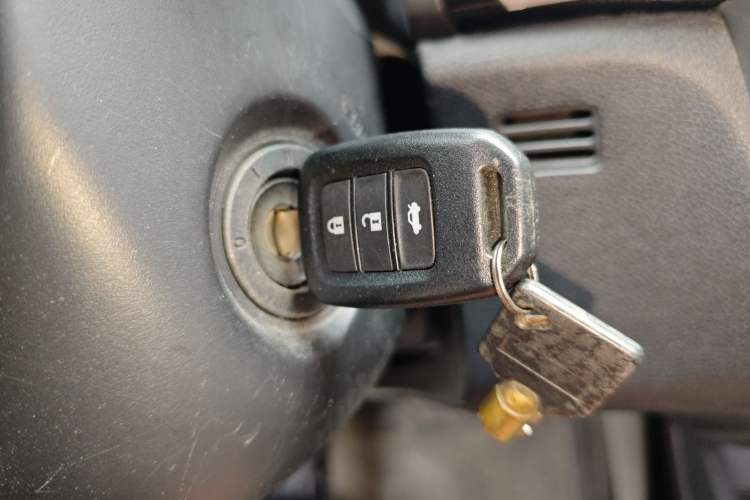 Used Honda City 2015 1.5L manual Comfort version