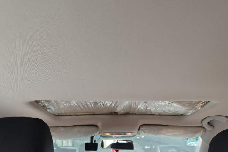 Used Volkswagen Santana 2015 1.6L Manual Comfort Edition Headliner