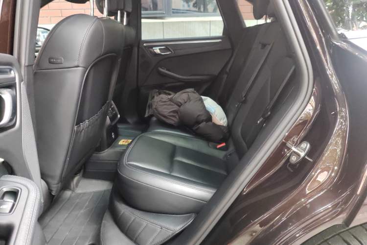 Used Porsche Macan 2021 Macan 2.0T