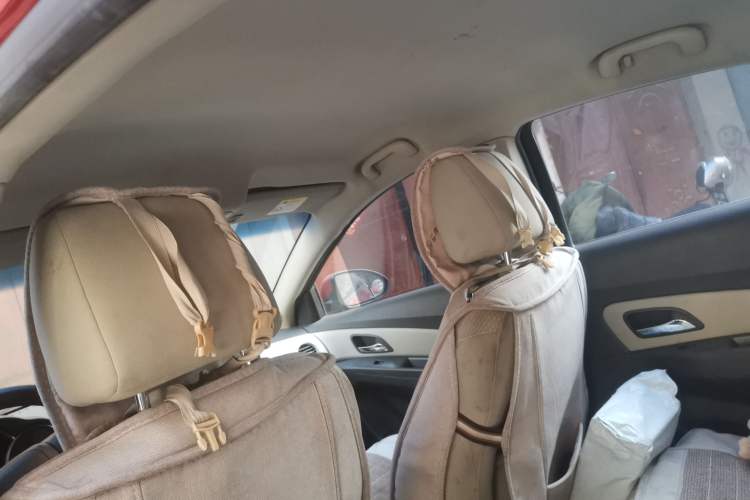 Used Chevrolet Cruze 2015 1.5L Classic SL MT Headliner