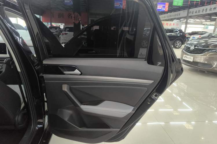 Used Volkswagen Lavida 2024 300TSI DSG Full-Comfort Edition