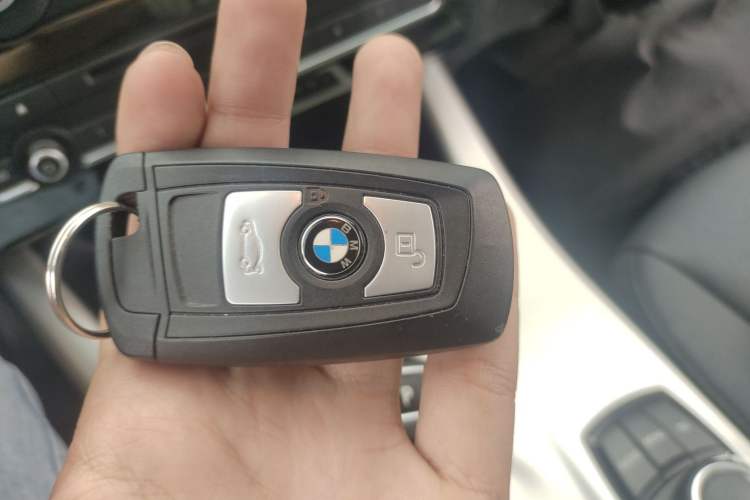 Used BMW X3 2016 sDrive20i
