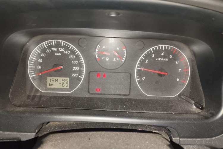 Used Jinbei Express 2017 2.0L Standard Version V19
