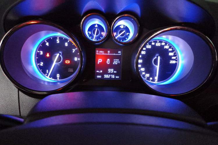 Used CHANGAN CS35 2016 1.6L Automatic Luxury Model China IV Standard Instrument Cluster