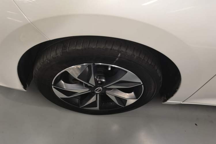 Used GAC Trumpchi M6 2021 PRO 270T DCT Luxury Edition Left Front Wheel Hub