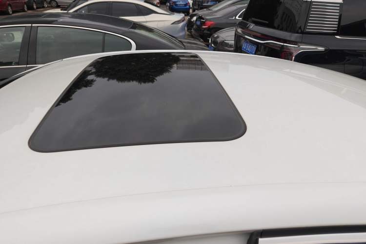 Used Peugeot 508 2015 1.6THP Automatic Zhiiyi Edition Roof