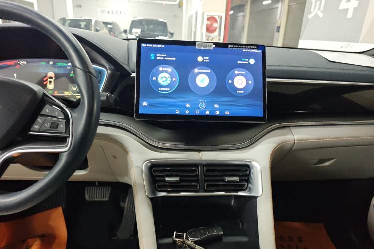 Used BYD Song PLUS New Energy 2024 HONOR Edition DM-i 150km Flagship PLUS Audio And AC Panel