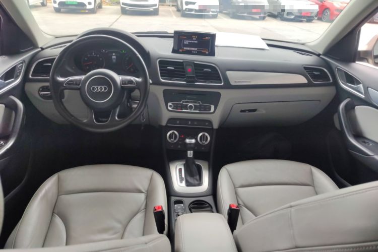 Used Audi Q3 2015 35 TFSI quattro Technology Edition

