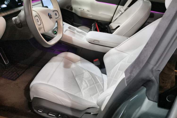 Used Nio ET7 2022 100kWh First Edition Left Front Seat
