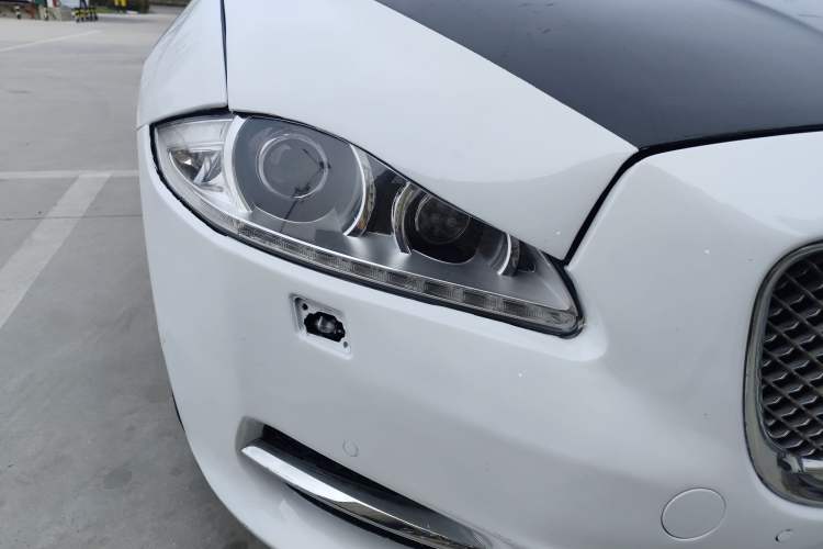 Used Jaguar XJ 2012 XJL 3.0 Panoramic Business Edition
