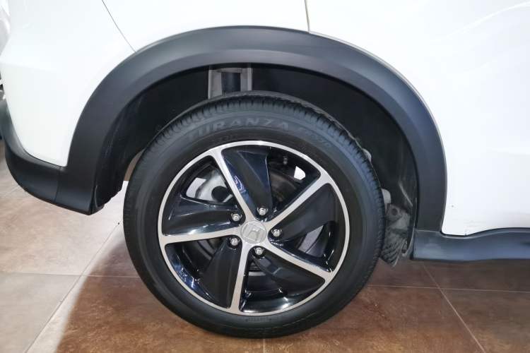 Used Honda Vezel 2020 1.5L CVT Luxury Edition

